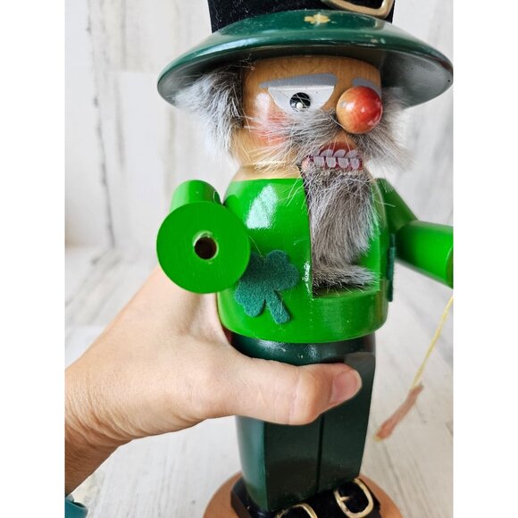 Vintage steinbach leprechaun mushroom St Patrick's Day nutcracker as is St Patty - Picture 8 of 10